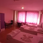 Esen Hotel *