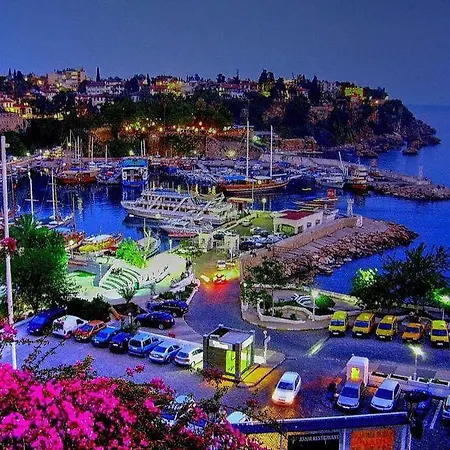 Esen Hotel *