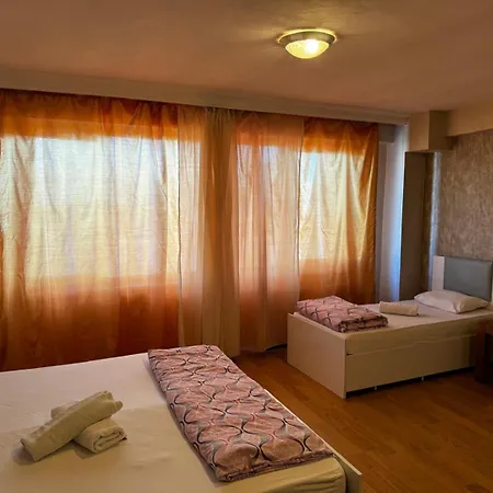 Esen Hotel *